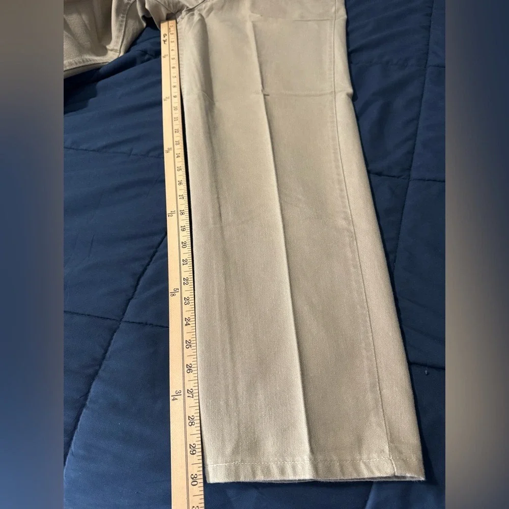 Levi's 550 Beige Relaxed Fit Jeans W36‎ L30